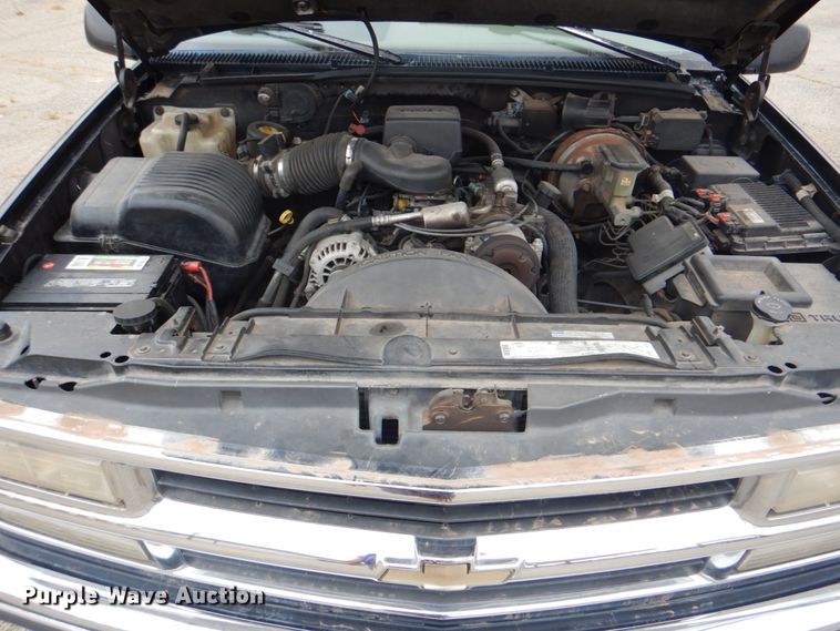 image for item DG1833 1996 Chevrolet Tahoe  SUV