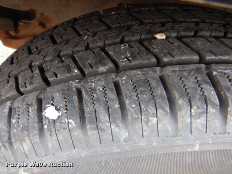 image for item DG1833 1996 Chevrolet Tahoe  SUV