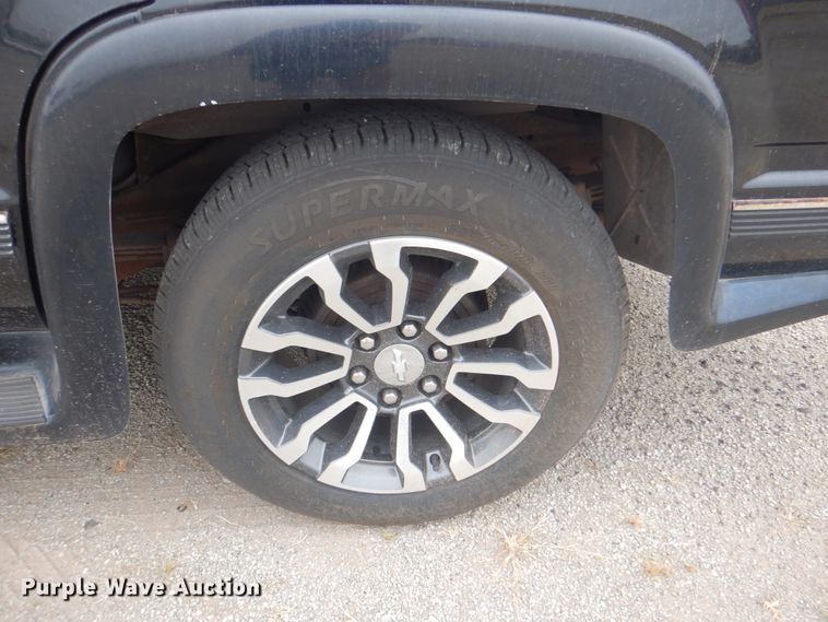 image for item DG1833 1996 Chevrolet Tahoe  SUV