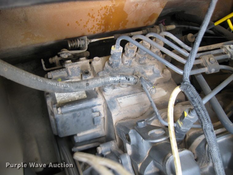 image for item DI2769 2001 New Holland LS170  skid steer loader