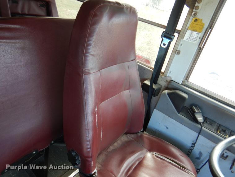 image for item DI5303 2005 Blue Bird All American  school bus