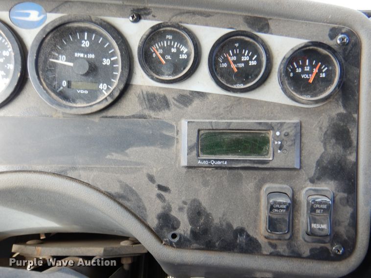 image for item DI5303 2005 Blue Bird All American  school bus