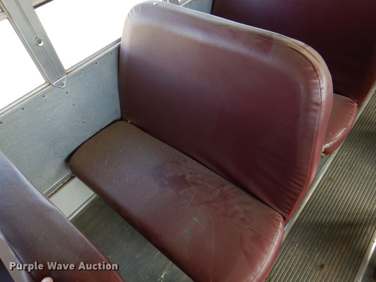 image for item DI5303 2005 Blue Bird All American  school bus