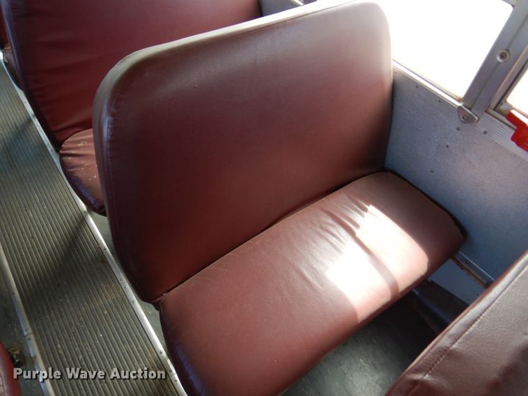 image for item DI5303 2005 Blue Bird All American  school bus