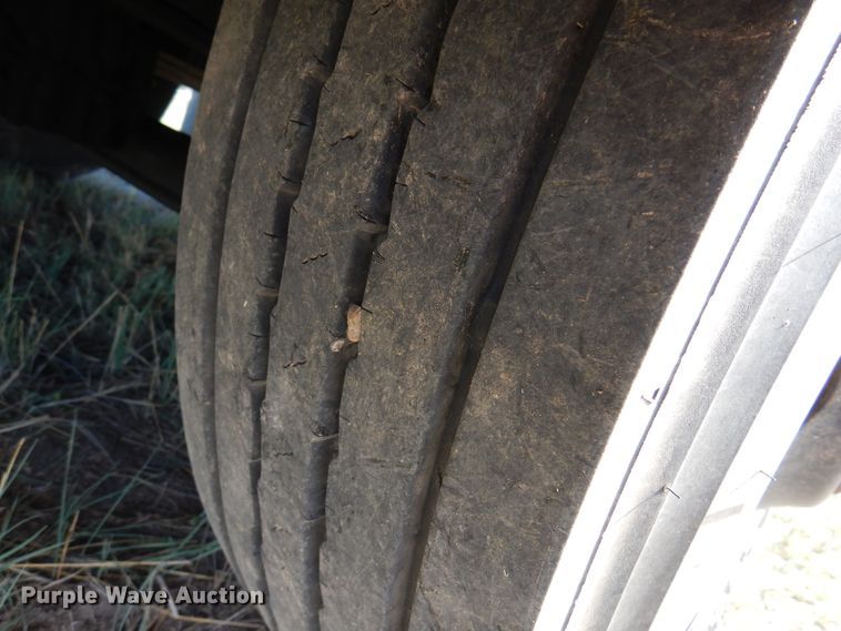 image for item DI5303 2005 Blue Bird All American  school bus