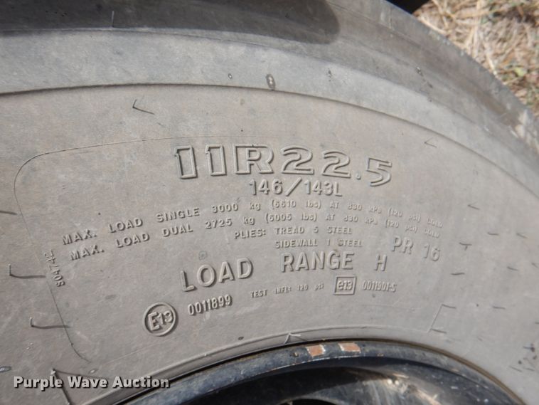 image for item DI5303 2005 Blue Bird All American  school bus