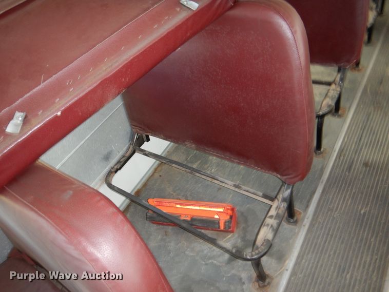 image for item DI5304 2000 Blue Bird TC2000  school bus