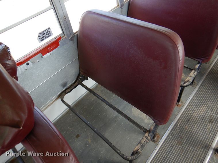 image for item DI5304 2000 Blue Bird TC2000  school bus