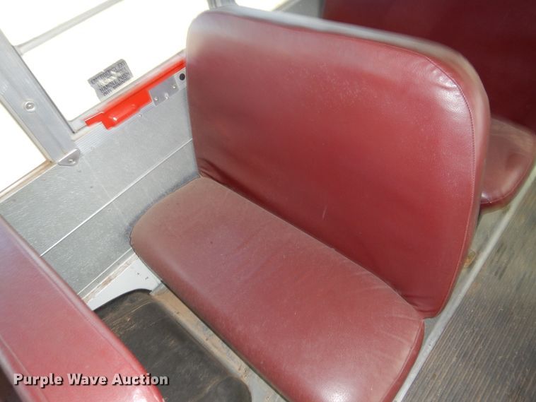 image for item DI5304 2000 Blue Bird TC2000  school bus