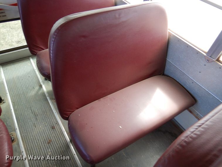 image for item DI5304 2000 Blue Bird TC2000  school bus