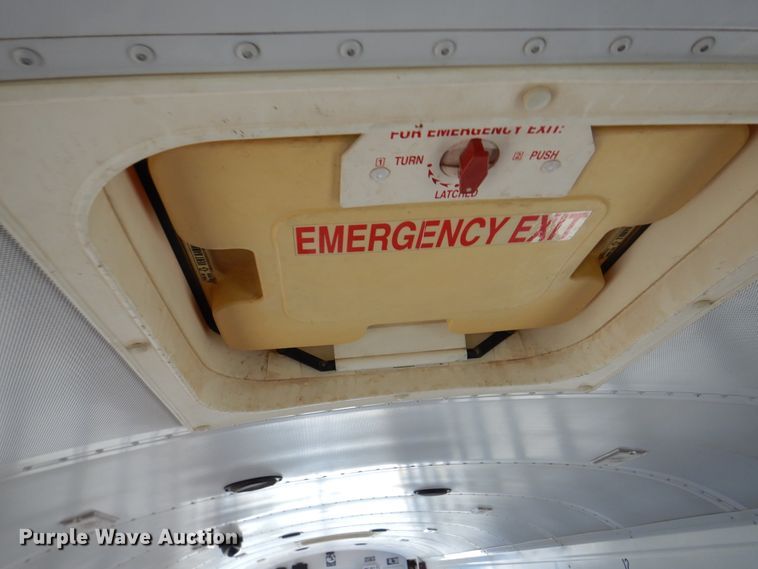 image for item DI5304 2000 Blue Bird TC2000  school bus