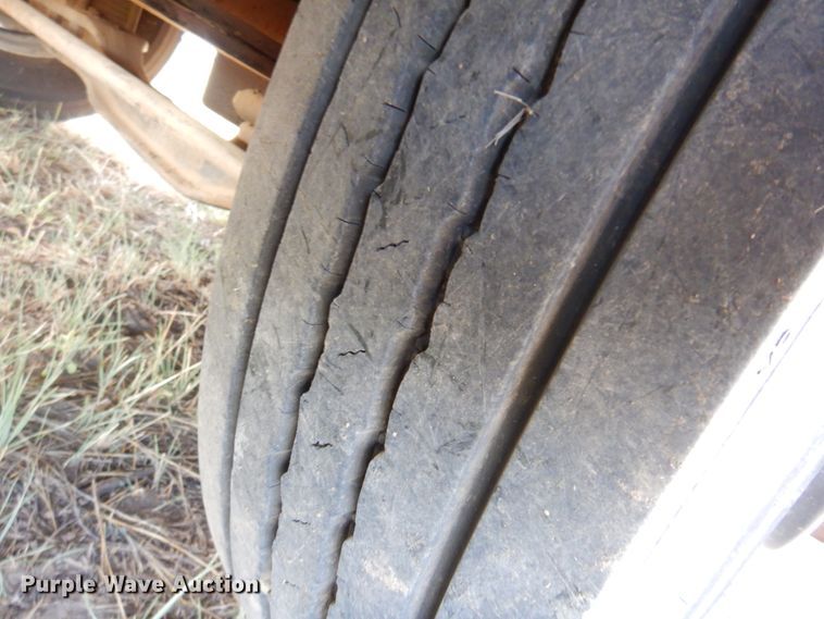 image for item DI5304 2000 Blue Bird TC2000  school bus