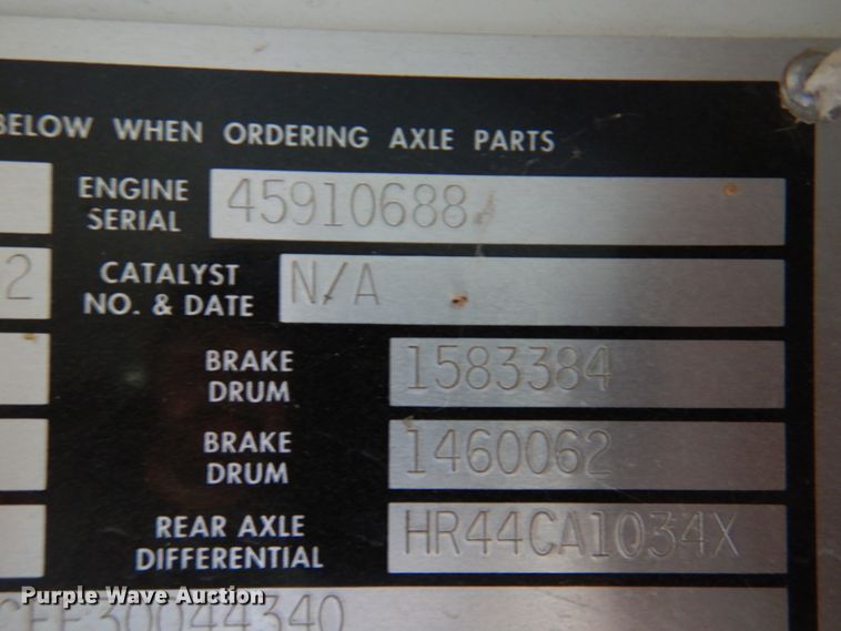 image for item DI5304 2000 Blue Bird TC2000  school bus