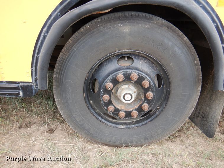 image for item DI5305 2004 Blue Bird TC2000  school bus