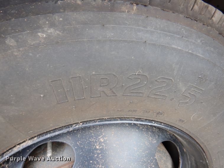 image for item DI5305 2004 Blue Bird TC2000  school bus