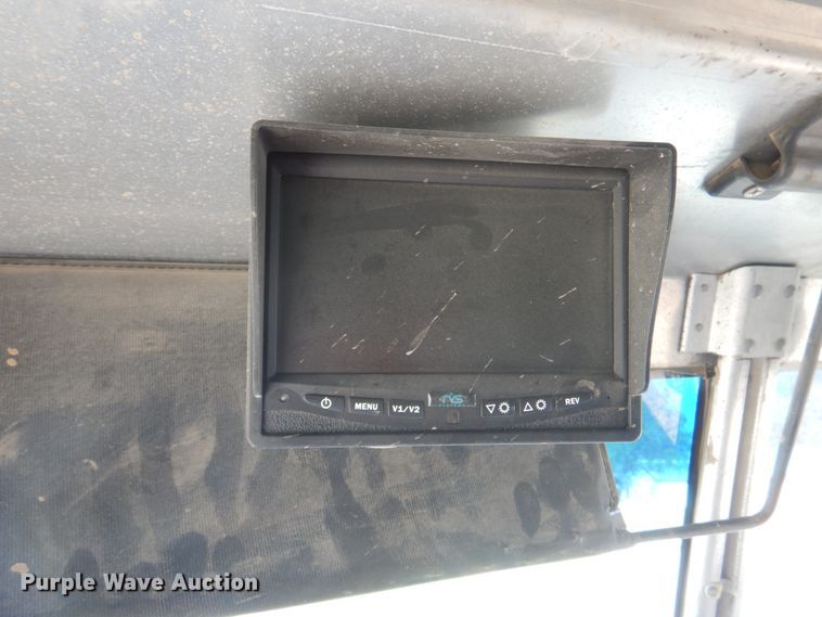 image for item DL0173 1997 Freightliner MT45  delivery truck