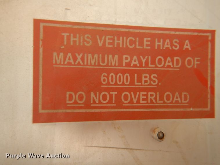 image for item DL0173 1997 Freightliner MT45  delivery truck