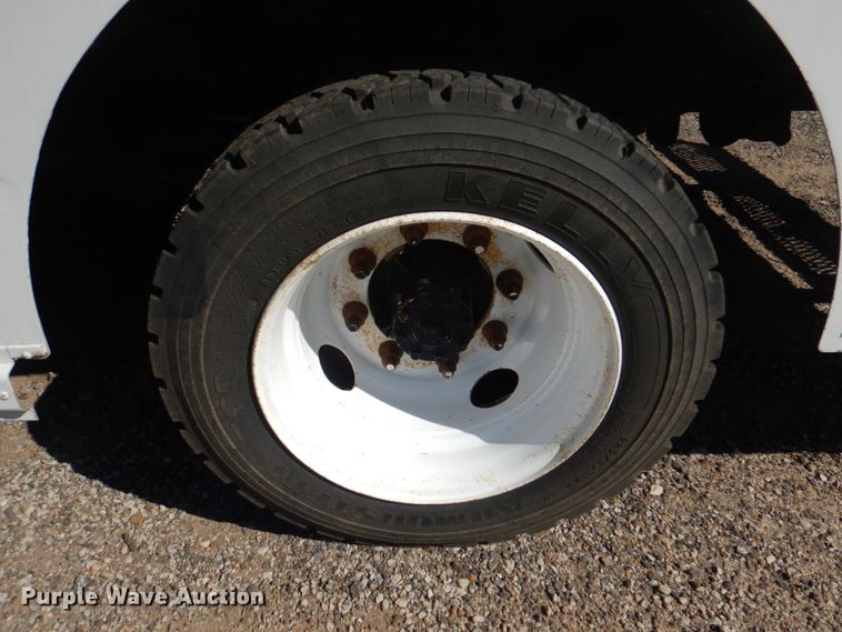 image for item DL0173 1997 Freightliner MT45  delivery truck