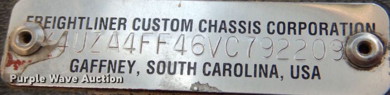 image for item DL0173 1997 Freightliner MT45  delivery truck