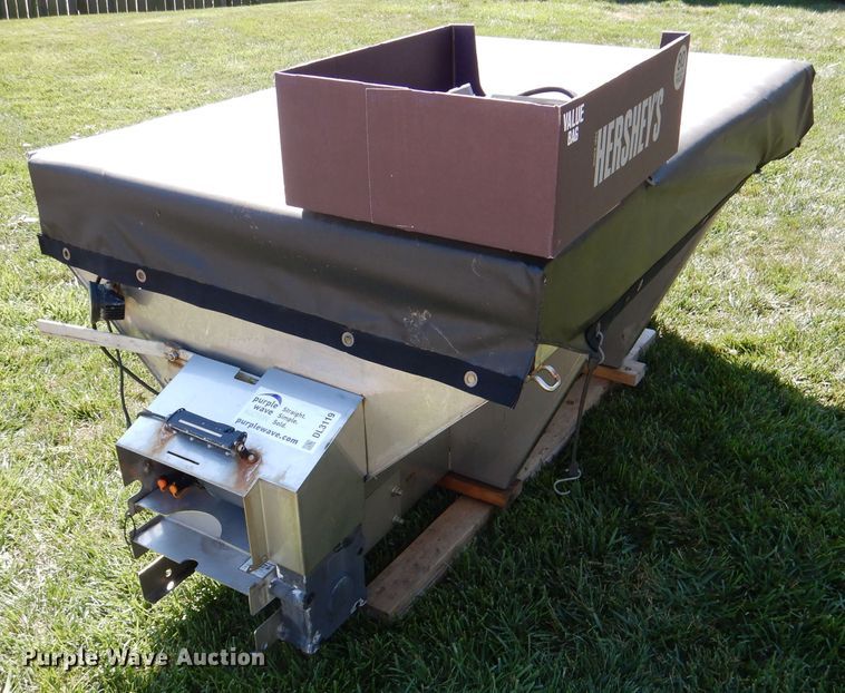 image for item DL3119 (2) Salt Dogg spreaders