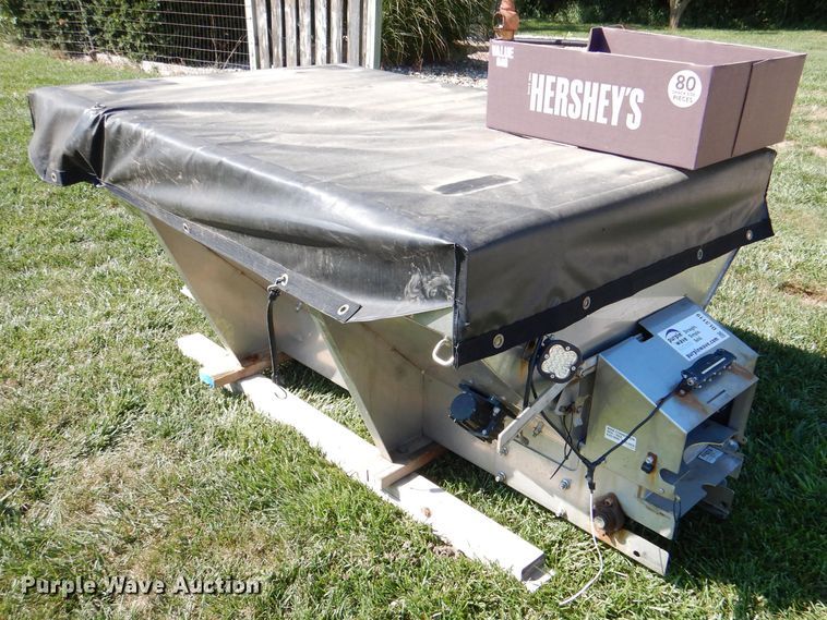 image for item DL3119 (2) Salt Dogg spreaders