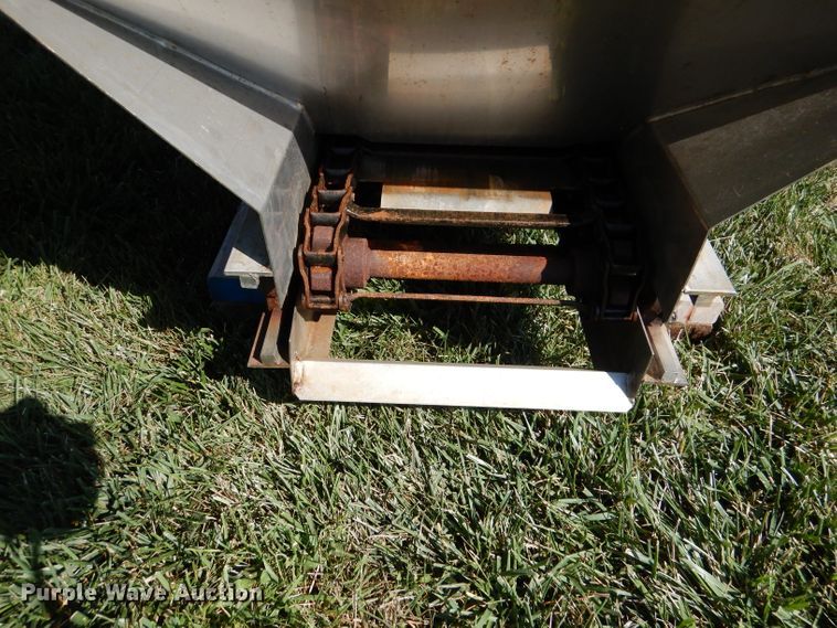 image for item DL3119 (2) Salt Dogg spreaders