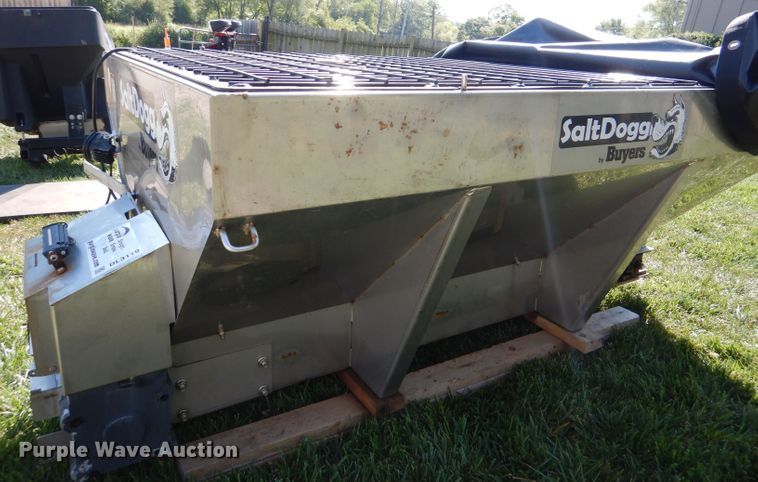 image for item DL3119 (2) Salt Dogg spreaders