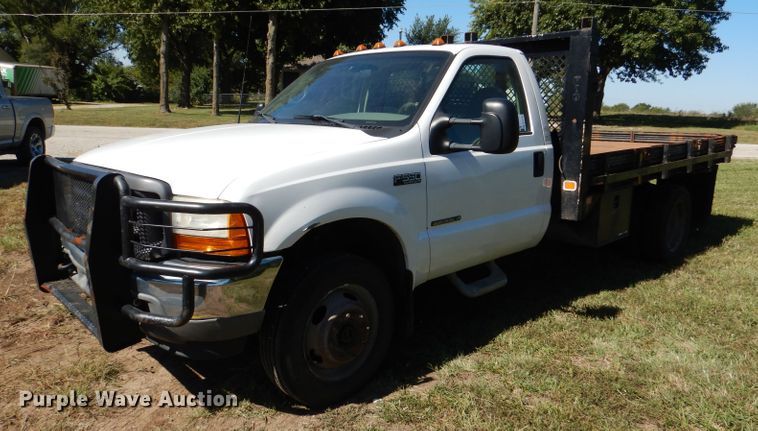 image for item DL3147 2001 Ford F550  flatbed truck