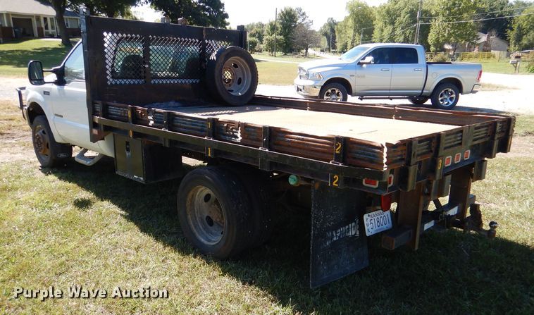 image for item DL3147 2001 Ford F550  flatbed truck