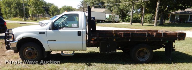 image for item DL3147 2001 Ford F550  flatbed truck