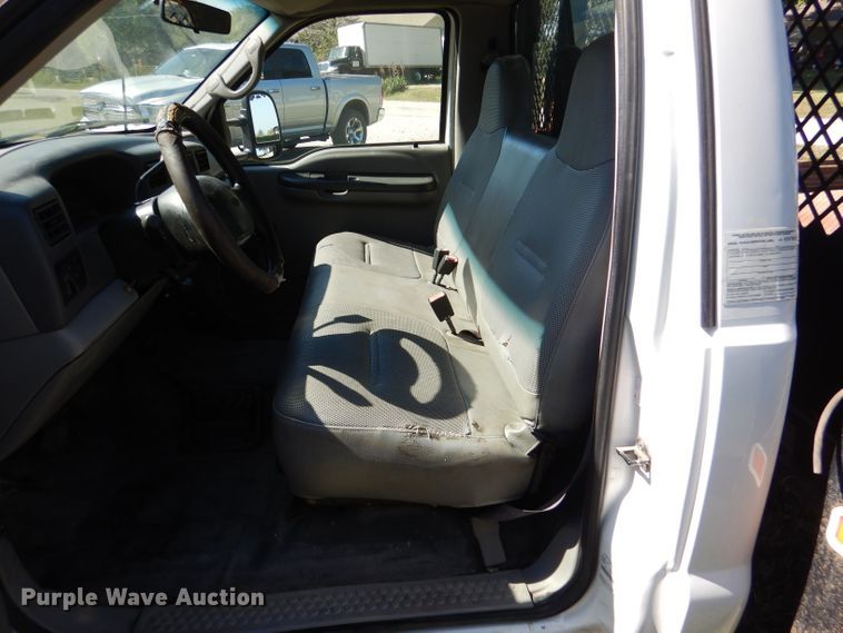 image for item DL3147 2001 Ford F550  flatbed truck