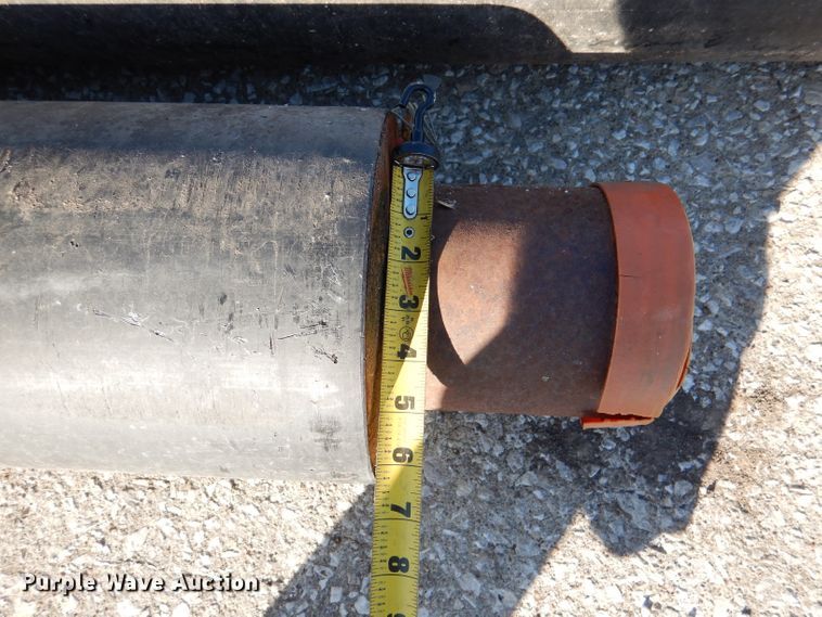 image for item DL3165 (13) pieces of insulated pipe