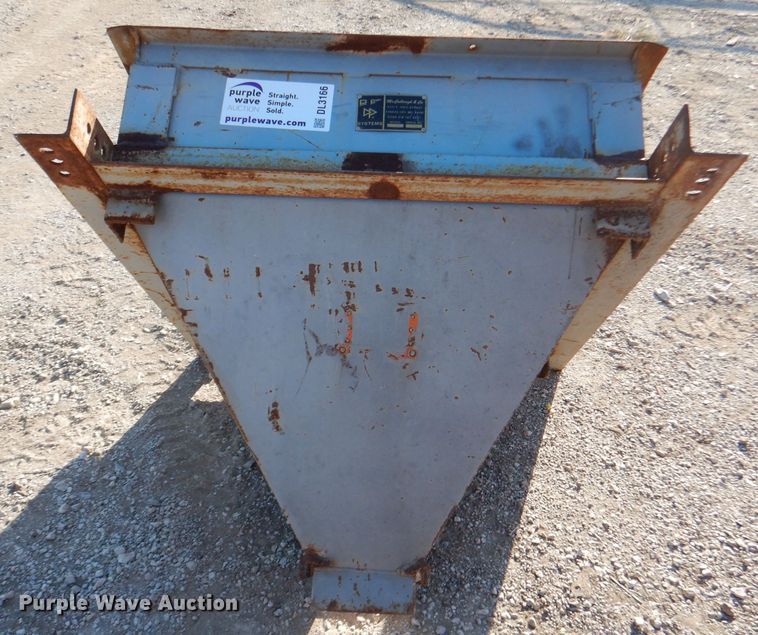 image for item DL3166 McCullough & Co MS200 hopper