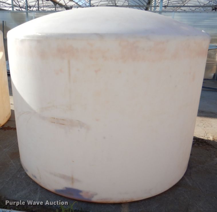 image for item DL3167 (2) tanks