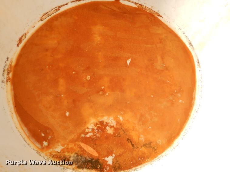 image for item DL3167 (2) tanks