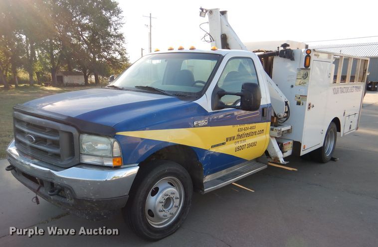 image for item DL3169 2002 Ford F550 XL  utility / service truck