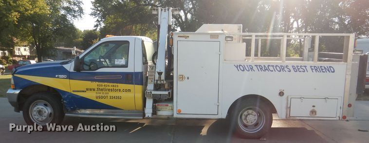 image for item DL3169 2002 Ford F550 XL  utility / service truck