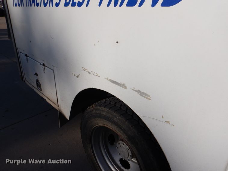 image for item DL3169 2002 Ford F550 XL  utility / service truck