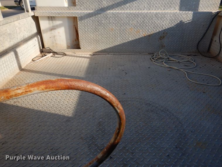 image for item DL3169 2002 Ford F550 XL  utility / service truck