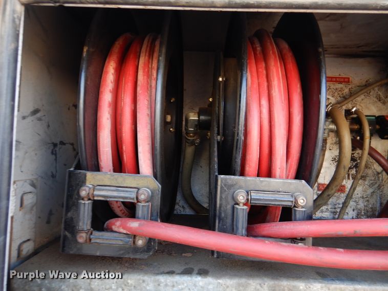 image for item DL3169 2002 Ford F550 XL  utility / service truck