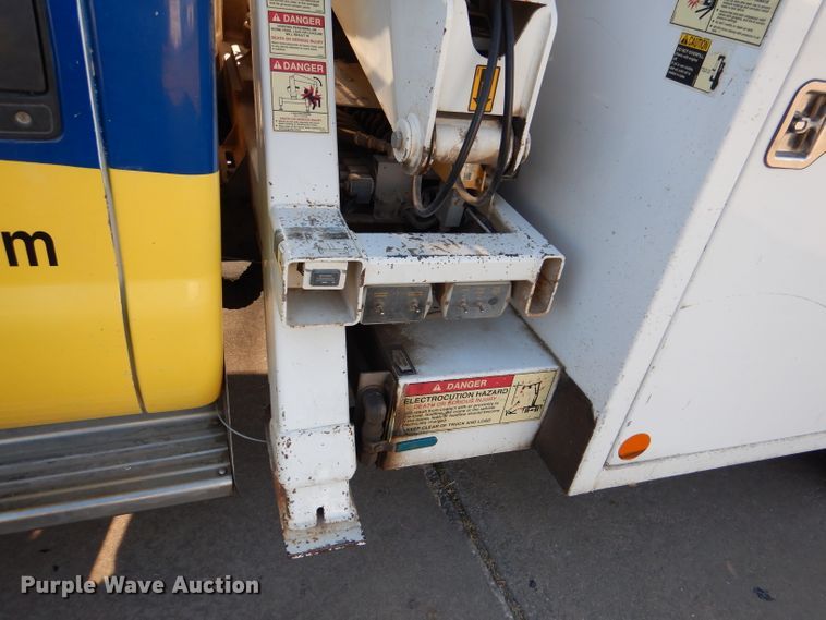 image for item DL3169 2002 Ford F550 XL  utility / service truck