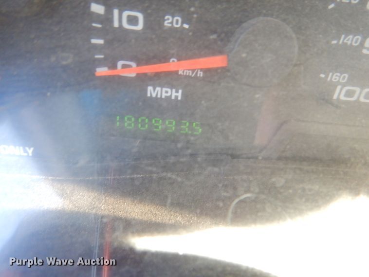 image for item DL3169 2002 Ford F550 XL  utility / service truck