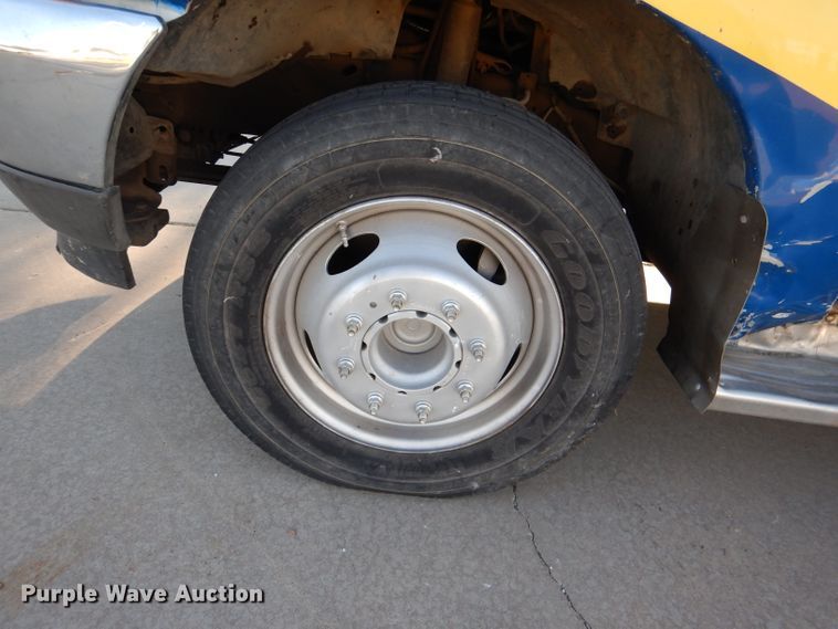 image for item DL3169 2002 Ford F550 XL  utility / service truck