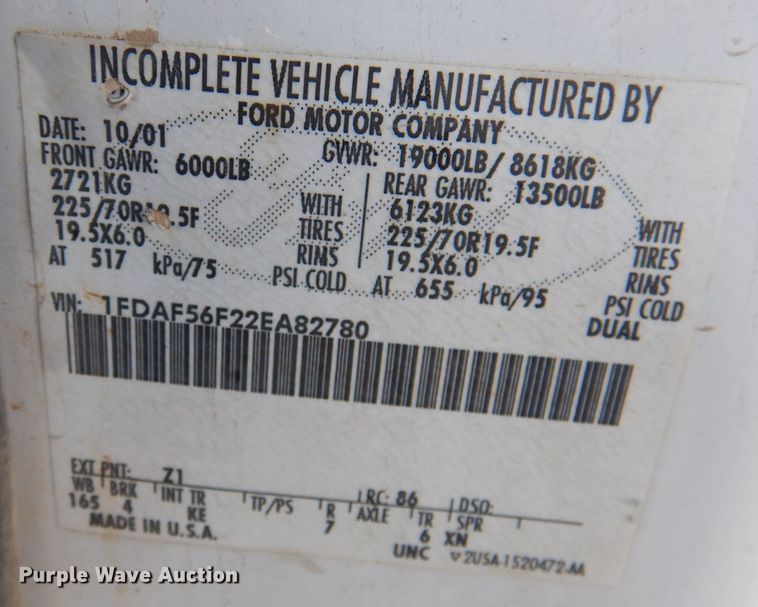 image for item DL3169 2002 Ford F550 XL  utility / service truck