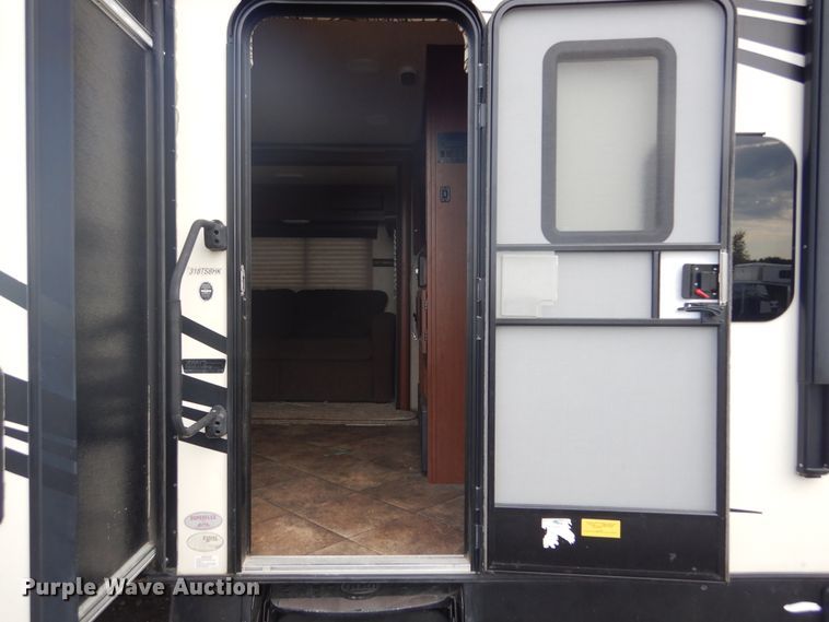 image for item DL6324 2014 Palomino Solaire  camper