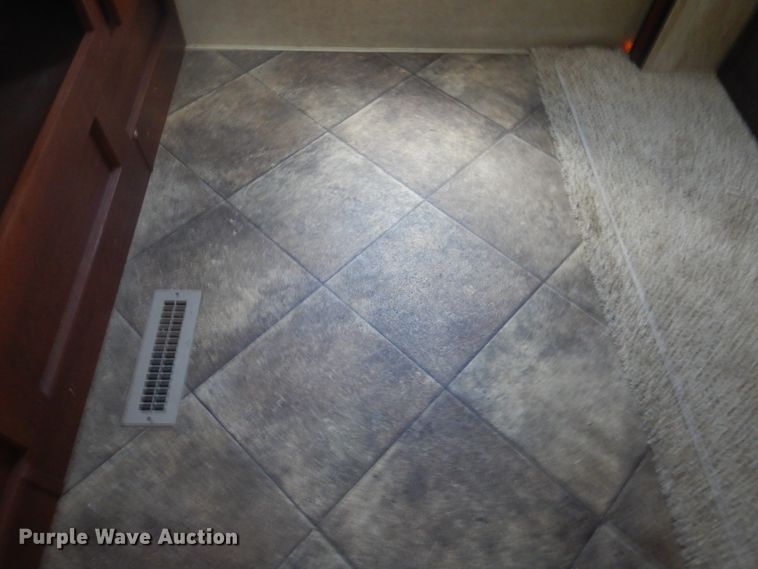 image for item DL6324 2014 Palomino Solaire  camper