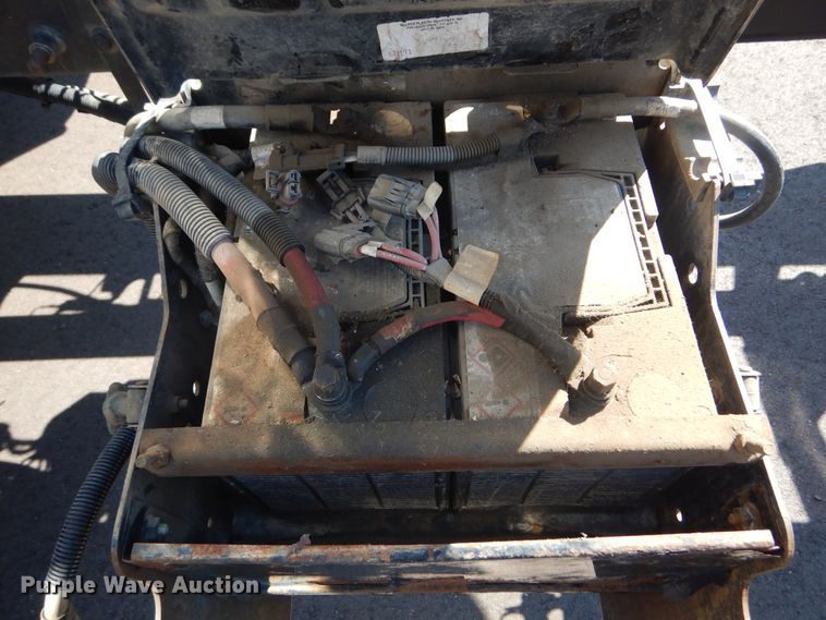 image for item DL6330 2008 Ford F650 Super Duty XLT  truck cab and chassis