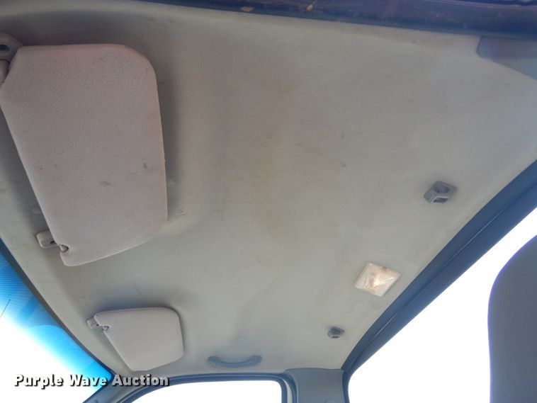 image for item DL6330 2008 Ford F650 Super Duty XLT  truck cab and chassis