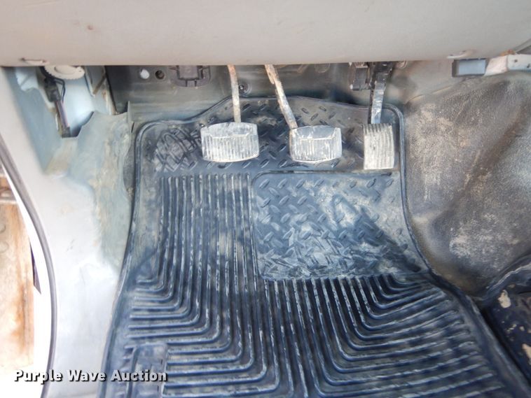 image for item DL6330 2008 Ford F650 Super Duty XLT  truck cab and chassis