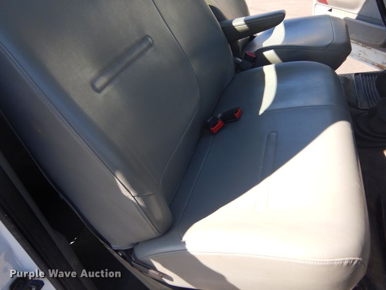 image for item DL6330 2008 Ford F650 Super Duty XLT  truck cab and chassis